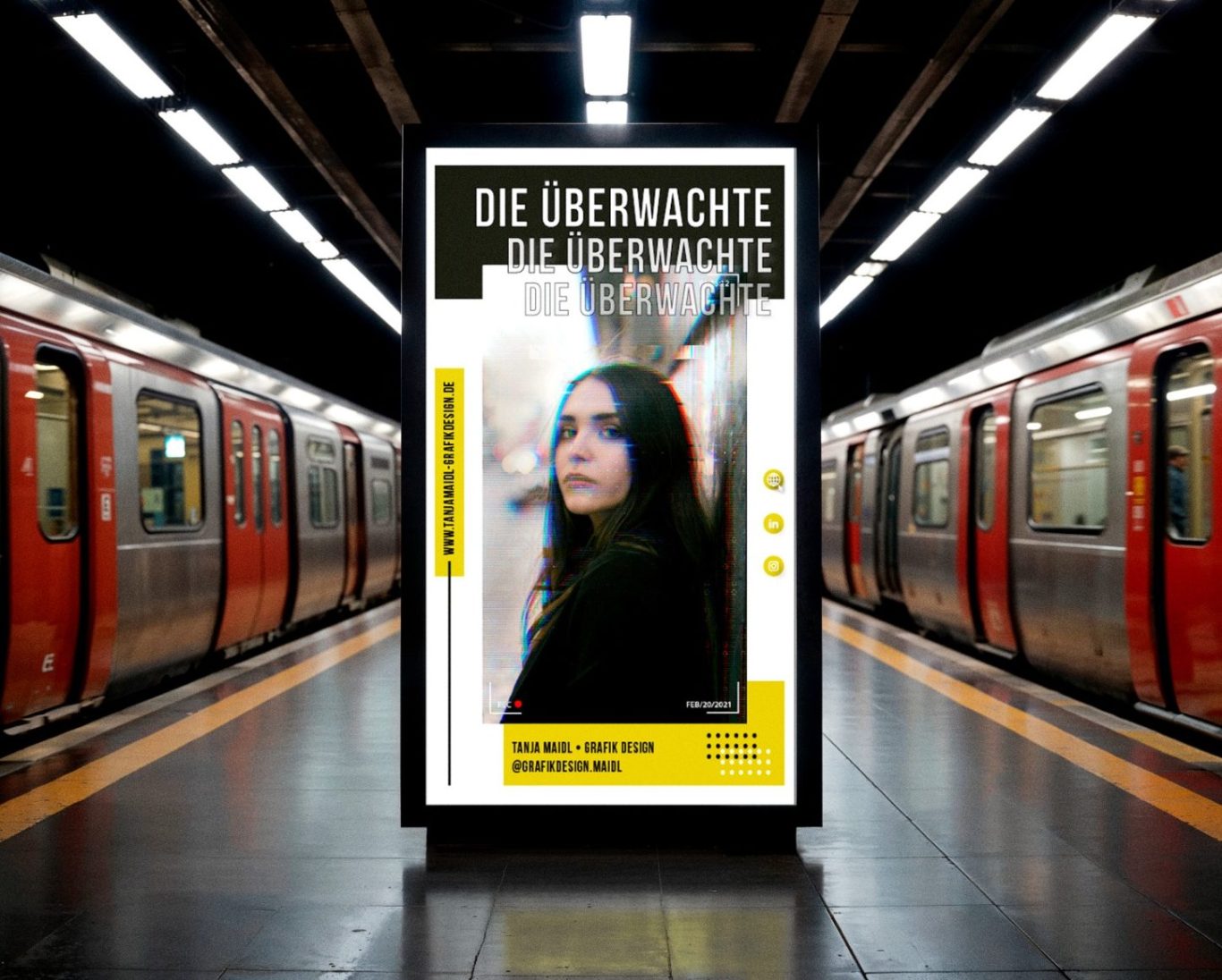 Plakat mit einer Person an einer U-Bahn-Station, im Hintergrund rote U-Bahn-Wagen.